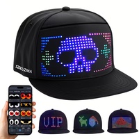 Gorra de Béisbol con Pantalla LED Iluminada y Logotipo Personalizado, Controlada por Bluetooth a través de Aplicación, Pantalla RGB Programable con Mensajes Desplazables para Fiestas