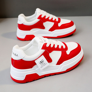 Chaussures plates pour femmes 2026, respirantes, à lacets, en PU, style sport décontracté, antidérapantes, tendance intemporelle, pour étudiantes - Product Image 1