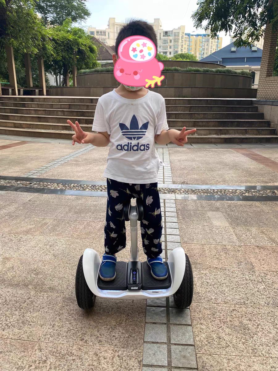 SELF BALANCE SCOOTER 新品未使用 8-Inch-Self-Balance-Scooter-