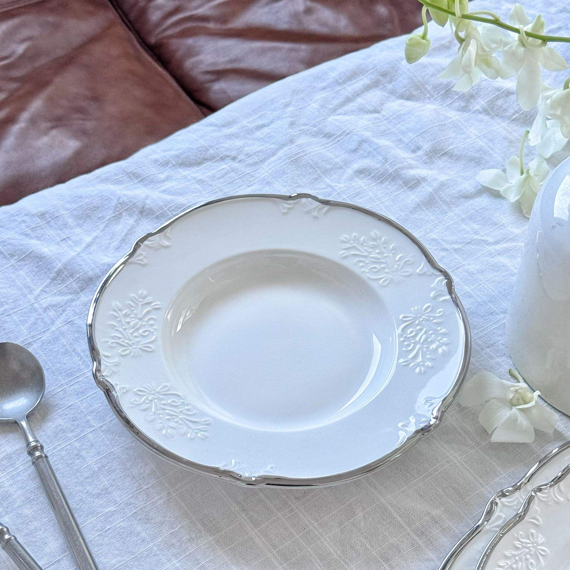 Silver-edged lace deep plate 23*3.8