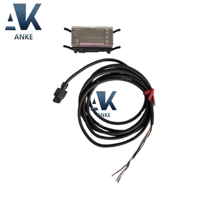 Sensor de Presión Digital Multifluido Duradero Keyence AP-V85W, Unidad Amplificadora, Montaje en Panel, Estándar NPN - Product Image 1