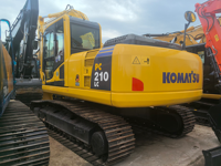 Excavatrice sur chenilles hydraulique Komatsu PC210 de 20 tonnes, modèle 2023, à prix réduit, avec pompe, boîte de vitesses et moteur pour vidéo