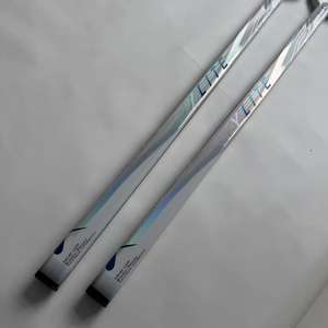 Bâtons de hockey sur glace en fibre de carbone de haute qualité Flyight, pour droitiers/gauchers, légers, modèle professionnel, 330-450g, flex 20-105 51-69 - Product Image 3