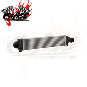 Refroidisseur intermédiaire de Charge d'air de voiture automatique de système de refroidissement adapté pour <span class=keywords><strong>Volvo</strong></span> S60 S80 <span class=keywords><strong>V60</strong></span> XC60 XC70 2013-2016 31338476 pièces d'auto - Product Image 3