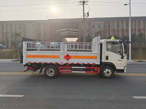 Valla lateral alta del vehículo de transporte del cilindro de gas peligroso alimentado por diésel Sinotruk <span class=keywords><strong>Hero</strong></span> 4x2 (emisión Euro 3-6 para especial - Product Image 3