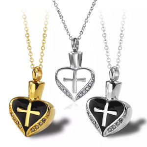 Collar con colgante de urna en forma de cruz de corazón de acero inoxidable con circonita, recuerdo conmemorativo, kit de embudo para servicios funerarios budistas - Product Image 1