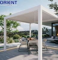 Cubierta de Terraza Contemporánea de Aluminio con Sistema de Techo Transparente para Patios y Espacios Exteriores