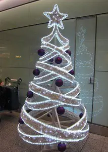 شجرة عيد الميلاد, شجرة عيد الميلاد بقوة 10 أقدام و 20 قدم و 30 قدم و 40 قدم ، شجرة عيد الميلاد العملاقة ، ساحة مول ، ديكو ، شجرة عيد الميلاد الكبيرة مع الإضاءة