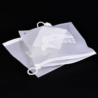 Sac à fermeture éclair en plastique givré semi-transparent avec impression personnalisée pour vêtements et accessoires