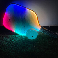 Nouvelle pagaie de pickleball en fibre de verre lumineuse LED quatre couleurs rechargeable 410x200mm 10,5mm d'épaisseur motif personnalisé
