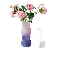 Vase carré en verre néoclassique vintage, design artistique haut de gamme, arrangement floral hydroponique de niche pour table de salon