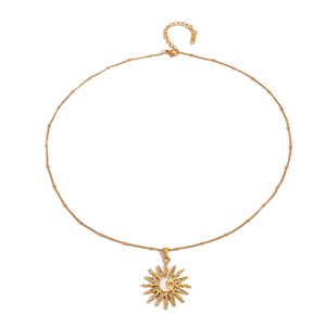 Collar de Moda Personalizado con Cadena de Eslabones Unisex Chapada en Oro de 18k y Colgante de Girasol Cepillado en Acero Inoxidable, Estilo Vintage - Product Image 1