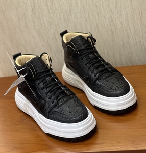 Zapatillas de Lujo para Hombre, Estilo Botín, Hechas a Mano con 100% Piel de Avestruz Genuina, Plataforma Robusta, Calzado de Piel Exótica, OEM - Product Image 5