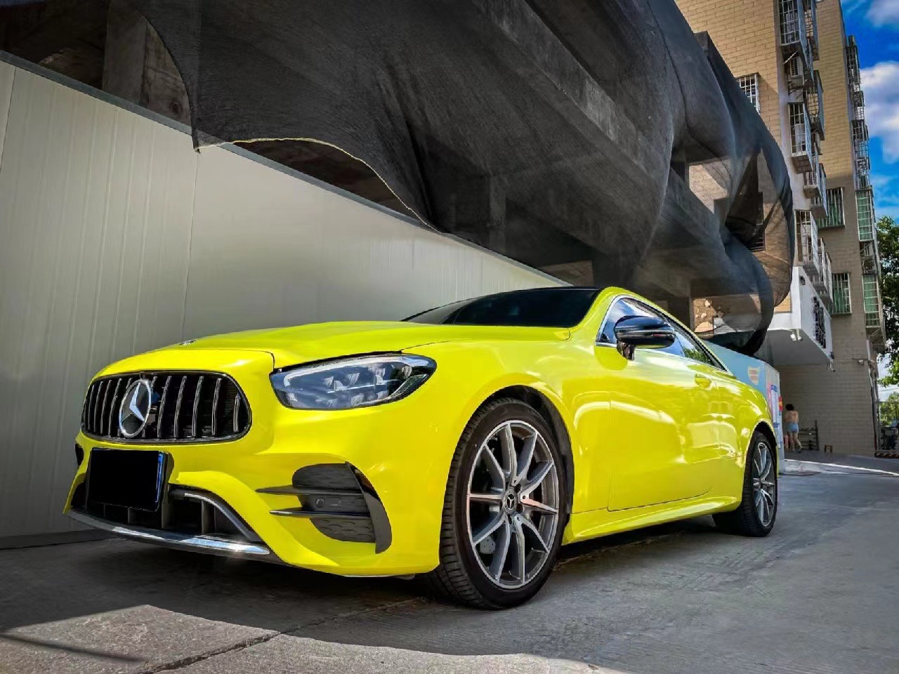 Crystal Lemon Yellow (Super Bright)