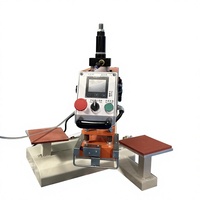 Presse à chaud numérique pneumatique haute efficacité 10x10cm pour vêtements, étiquettes personnalisées et logos sur T-shirts, machine à presser oscillante pour usine de confection