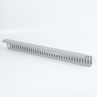 Gaine de câbles de haute qualité, type à fentes, canal de câbles 35 x 35 mm, conduit de câbles