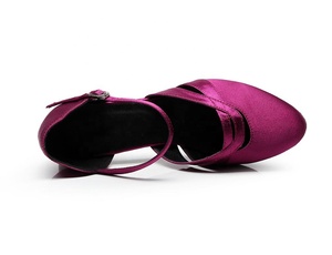 รองเท้าเต้นรำสีม่วงซาติน 1003 คู่ สำหรับผู้หญิง เต้นบอ<span class=keywords><strong>ล</strong></span>รูม <span class=keywords><strong>ล</strong></span>าติน <span class=keywords><strong>ซั</strong></span><span class=keywords><strong>ล</strong></span>ซ่า - Product Image 4