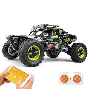 Mould King 18002 2.4Ghz BT Remote Control Assemble Off Road Car Bricks Model MOC-19517 Technic Climbing Buggy Truck Car