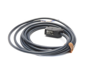 ตัวรับสัญญาณ <span class=keywords><strong>E3Z</strong></span> <span class=keywords><strong>E3Z</strong></span>-T62-D ผ่านลำแสงผ่านเซ็นเซอร์โฟโตอิเล็กทริก10-30VDC - Product Image 3