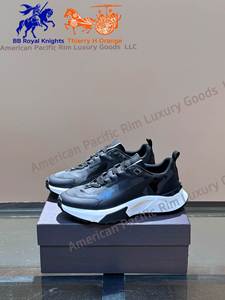 Luxury Brand 2024 Classic Casual Skate Shoes Top Fashion Luxury Leather Sneakers <b>for</b> Men and Women Chunky Design Valen - Product Image 5