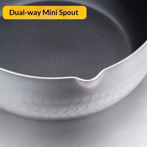 Marmite <span class=keywords><strong>en</strong></span> alliage d'aluminium durable, casserole de style japonais avec poignée <span class=keywords><strong>en</strong></span> bois, <span class=keywords><strong>pot</strong></span> de cuisson pour la cuisine, fabricant <span class=keywords><strong>en</strong></span> gros - Product Image 4