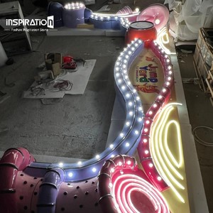 Escultura Elegante de FRP para Centros de Mesa en Hoteles de Lujo y Restaurantes de Alta Cocina - Product Image 5