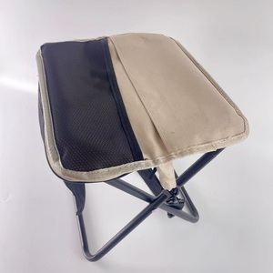 <span class=keywords><strong>Tabouret</strong></span> pliant portable en acier au carbone avec sangle d'épaule pour le camping en plein air, la plage, les pique-niques et les voyages - Product Image 2