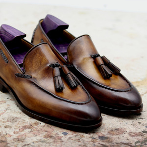Chaussures d'affaires cousues Goodyear pour hommes, chaussures de <span class=keywords><strong>mariage</strong></span> oxford durables sur mesure pour hommes, mocassins à pampilles en cuir véritable de haute qualité, chaussures pour hommes - Product Image 1