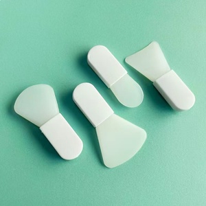 แปรงมาส์กซิลิโคนขนาดเล็ก ด้ามจับสั้น รับทำโลโก้ แปรงทาโคลนพอกหน้า - Product Image 1