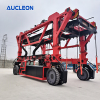 Grue mobile électrique automatique de 40 tonnes pour l'empilage de conteneurs en entrepôt avec propulsion électrique
