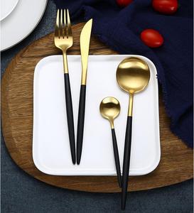 <span class=keywords><strong>Cutipol</strong></span> <span class=keywords><strong>GOA</strong></span> Bộ Đen/Vàng Bộ Dao Kéo Ăn Tối Gia Đình, Thìa, Nĩa, Dao - Product Image 4