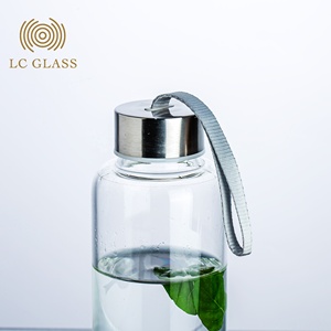 500ml <span class=keywords><strong>bottiglia</strong></span> di <span class=keywords><strong>acqua</strong></span> di <span class=keywords><strong>vetro</strong></span> di viaggio all'ingrosso a buon mercato di <span class=keywords><strong>vetro</strong></span> con coperchio in metallo bottiglie di <span class=keywords><strong>vetro</strong></span> per il succo di adulti moderno sostenibile - Product Image 3