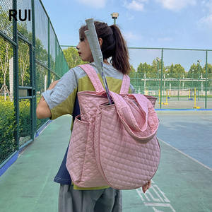 Sac à dos de sport unisexe RUIQUWIN en tissu Oxford léger et durable, 20-30L, résistant à l'eau, respirant, grande capacité - Product Image 1