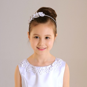 <span class=keywords><strong>Serre</strong></span>-tête de mariée/Accessoire de tête pour première <span class=keywords><strong>communion</strong></span> F1024 en organza floral avec strass et perles - Product Image 5