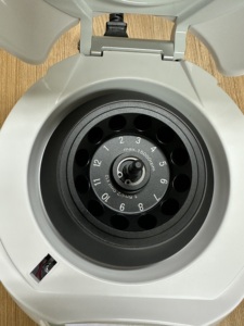 CHINCAN MC-15 500-15000RPM Digital High-Speed <b>Portable</b> Laboratory Centrifuge - Product Image 4