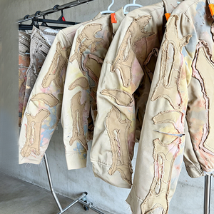 Blouson Bomber Detroit <span class=keywords><strong>en</strong></span> Denim et Toile Brodé Personnalisé OEM pour Homme, Effet Vieilli et Délavé, Vente <span class=keywords><strong>en</strong></span> Gros - Product Image 2