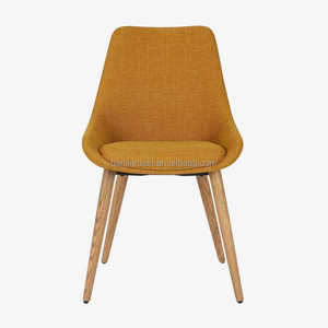 Silla de <span class=keywords><strong>comedor</strong></span> de tela <span class=keywords><strong>mostaza</strong></span> acolchada de último diseño con pies de metal - Product Image 5