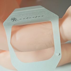 स्टेल <span class=keywords><strong>iv</strong></span> <span class=keywords><strong>iv</strong></span> कैथेटर चिपकने वाला ड्रेसिंग सुरक्षित निर्धारण और त्वचा के अनुकूल चिकित्सा ग्रेड <span class=keywords><strong>iv</strong></span> कैनुला निर्धारण ड्रेसिंग - Product Image 2