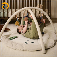 Nouveau jouet suspendu écologique en peluche douce pour bébé, ours, girafe, dinosaure, hochet pour berceau et poussette, anneau de dentition, doudou unisexe pour nourrisson