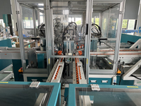 Machine d'assemblage entièrement automatique de coupleurs de micro-conduits et de raccords de compression en plastique pour ligne de production de connecteurs de tuyaux