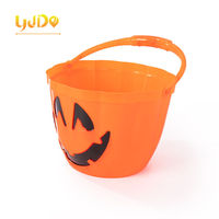 Cubo de Dulces de Calabaza para Halloween con Asa Luminosa y Luces LED Intermitentes (Naranja/Verde/Morado) Decoraciones con Alimentación de 3 Pilas AAA