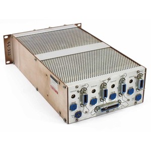 MKS 260MF-1 เมนเฟรมพร้อมคอนโทรลเลอร์ 2 ตัว อุปกรณ์ควบคุมอัตโนมัติสำหรับอุตสาหกรรม - Product Image 2