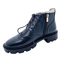 Grosir produk baru sepatu kulit santai klasik penambah tinggi desain unik