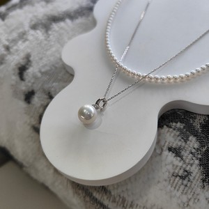 Collar de Perlas Naturales para Bebé, Cuentas Pequeñas de Arroz de 4-5 mm, Colgante Universal Desmontable de 9-10 mm, Accesorio de Moda Versátil para Múltiples Usos - Product Image 1