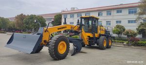 Motoniveladora de Alto Rendimiento de 320 CV para Minería, Diseñada para Estabilidad en Terrenos Accidentados - Product Image 5