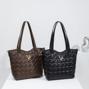 <span class=keywords><strong>2026</strong></span>时尚女式特级专柜高级款腋下包大容量 - Product Image 2