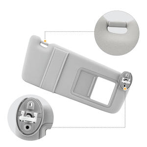 Pare-soleil Toyota Venza 74320-0T021-B1 Gris avec éclairage latéral arrière - Product Image 2