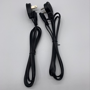 Cavo di alimentazione da 1m CUL con connettore angolare Nema 1-15P a C7 SPT-2 2X18AWG - Product Image 4