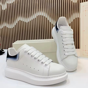 Chaussures de sport de luxe pour hommes, de marque McQueenes, à lacets, légères, respirantes, antidérapantes, en maille, pour toutes les saisons - Product Image 4