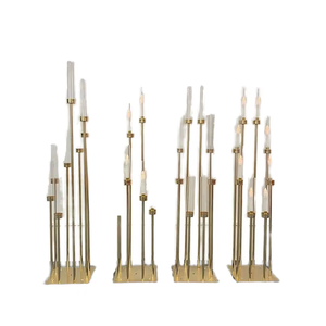 Centro de mesa de Metal dorado moderno y decoración de palos de velas de boda para decoración de mesa y lugar de boda - Product Image 1